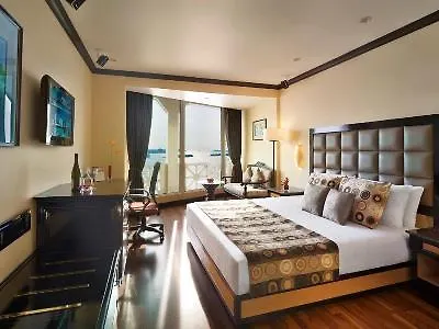 Vivanta Ernakulam, Marine Drive Kochi 5*,  India
