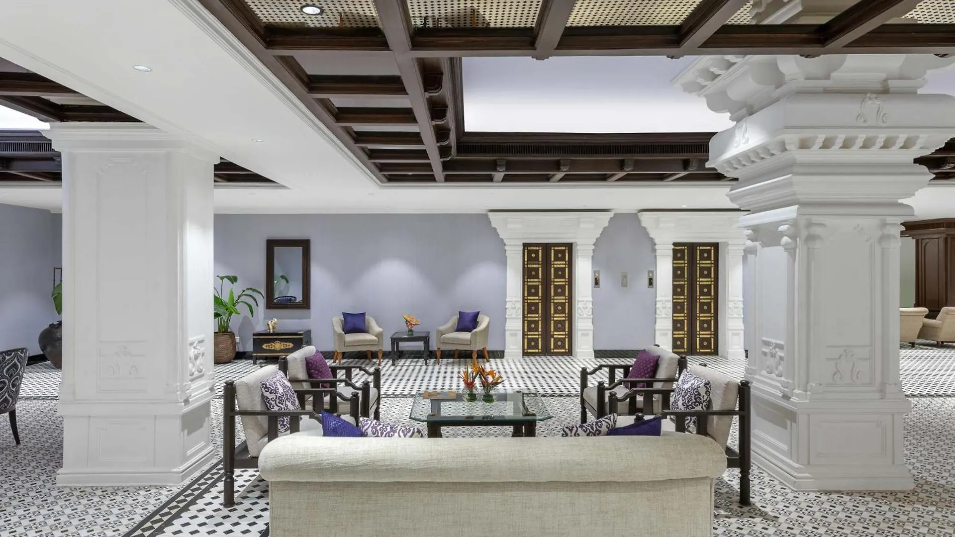 ***** Hotel Vivanta Ernakulam, Marine Drive Kochi India