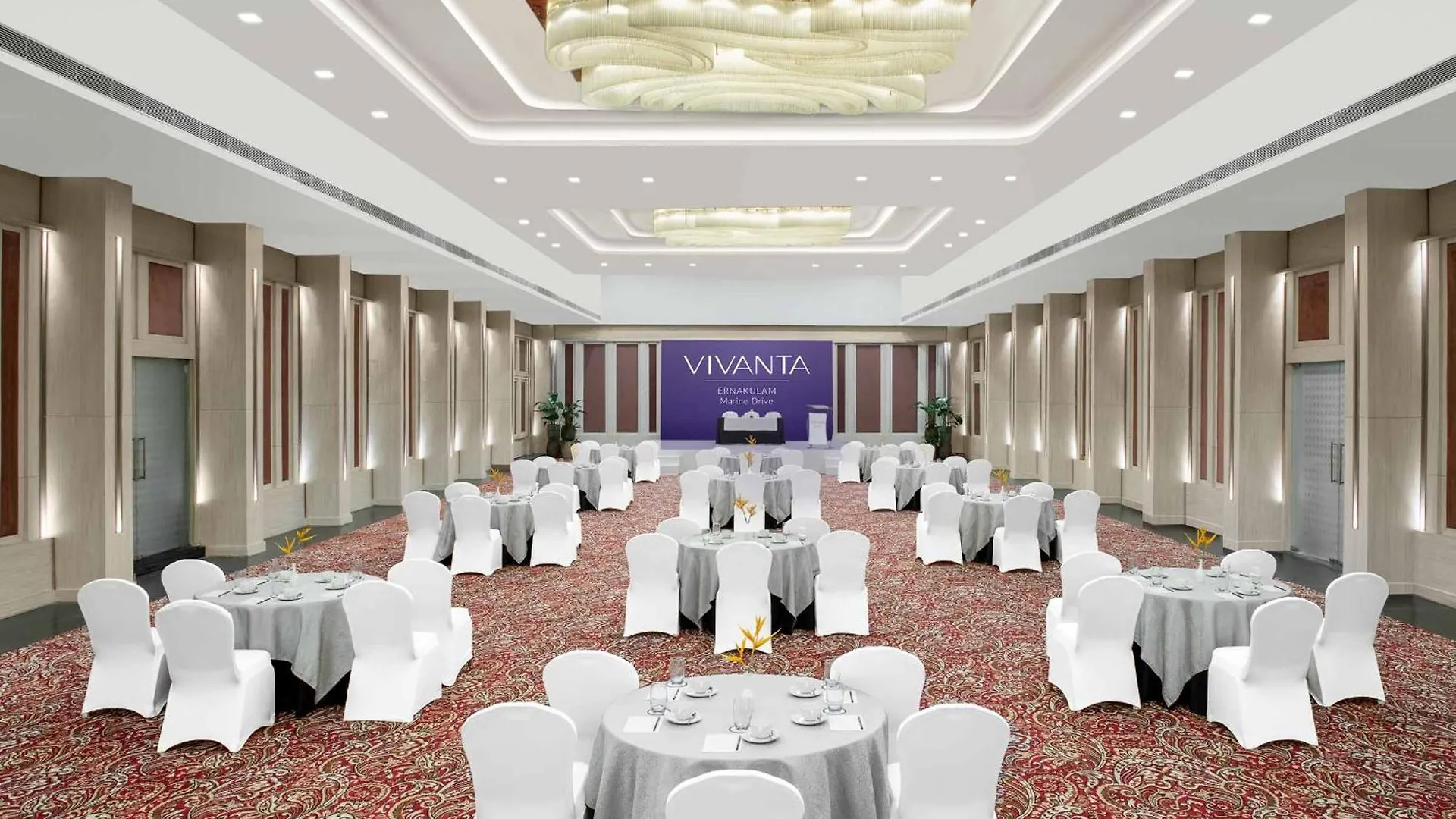 Hotel Vivanta Ernakulam, Marine Drive Kochi