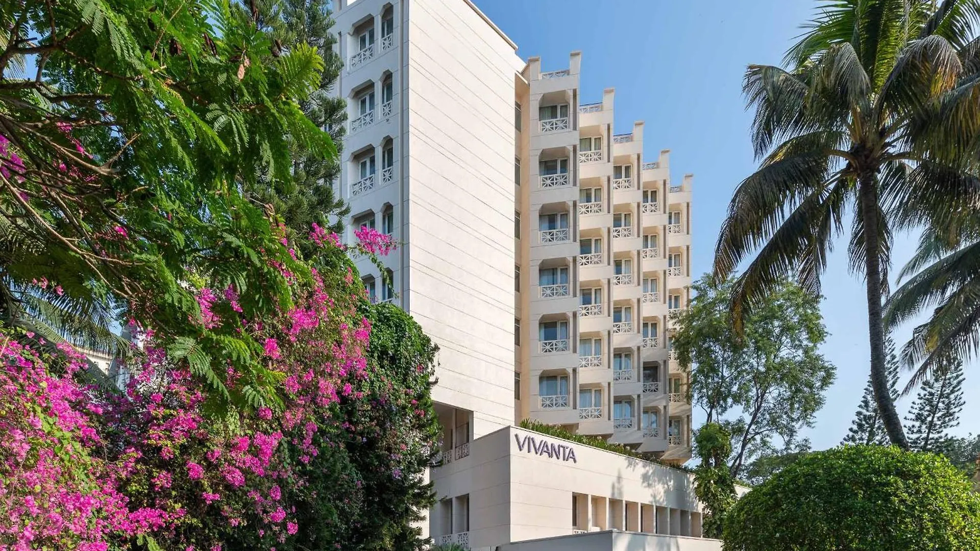 Vivanta Ernakulam, Marine Drive Kochi 5*,