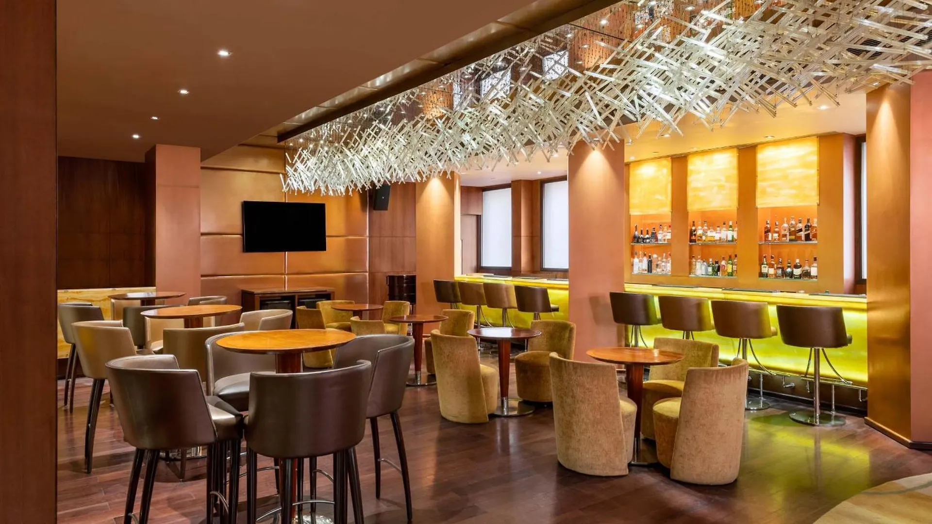 Vivanta Ernakulam, Marine Drive Kochi 5*,