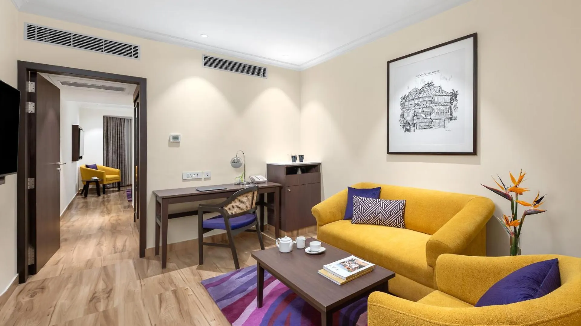Vivanta Ernakulam, Marine Drive Kochi Hotel