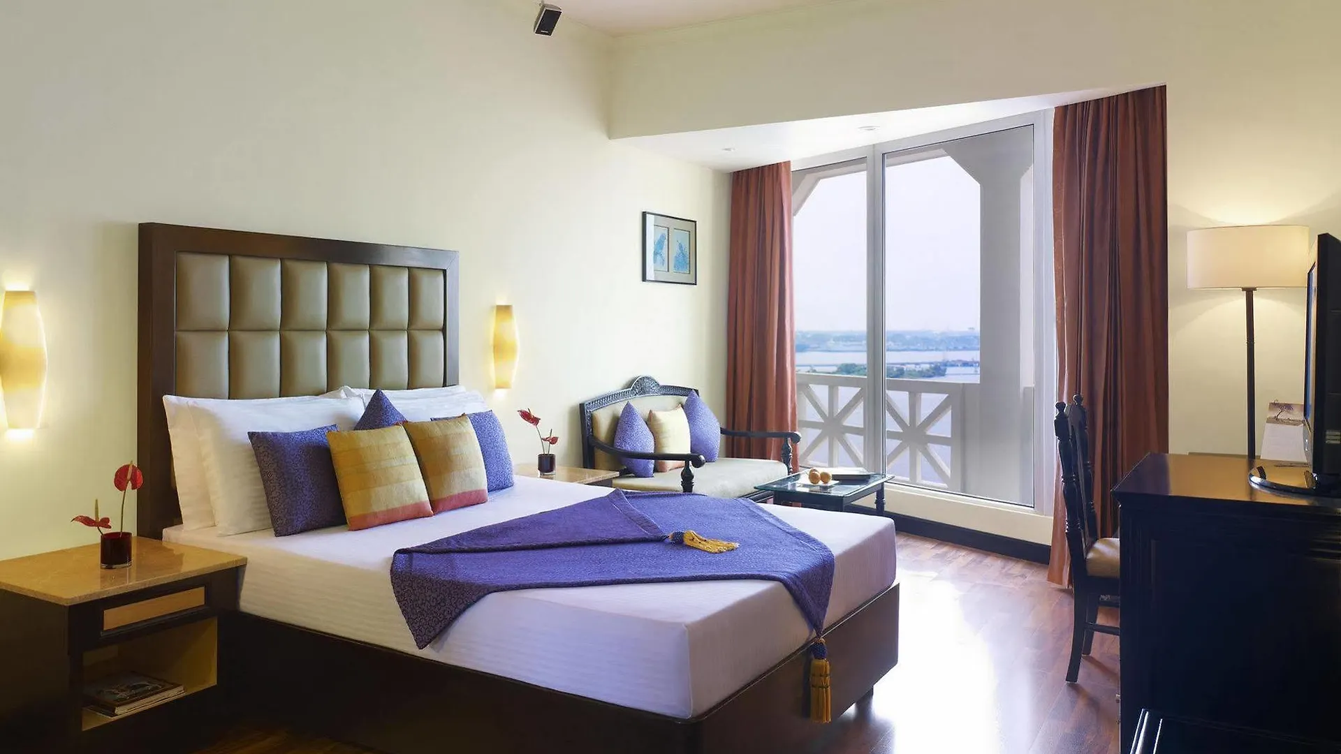 ***** Hotel Vivanta Ernakulam, Marine Drive Kochi Indien
