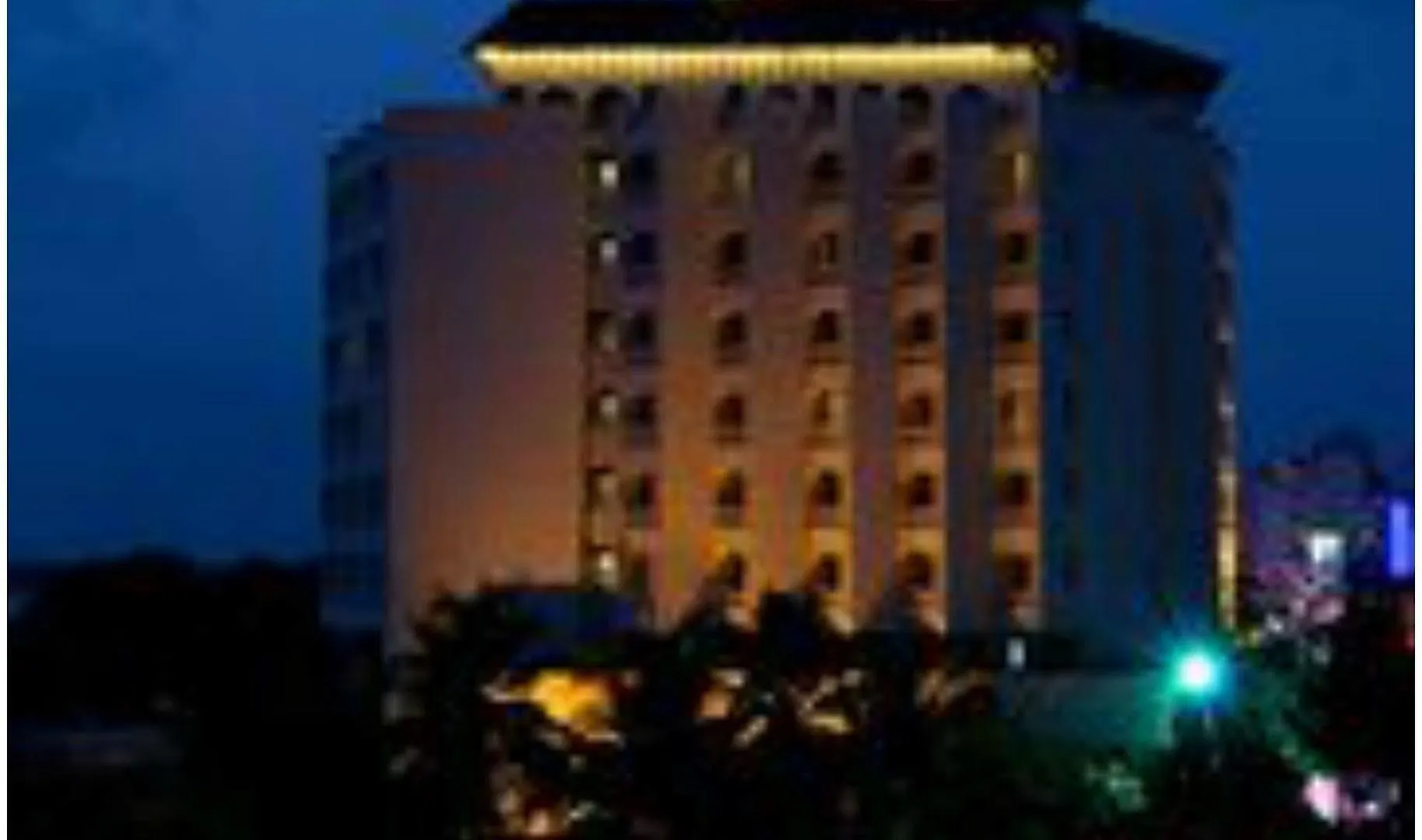 Vivanta Ernakulam, Marine Drive Kochi
