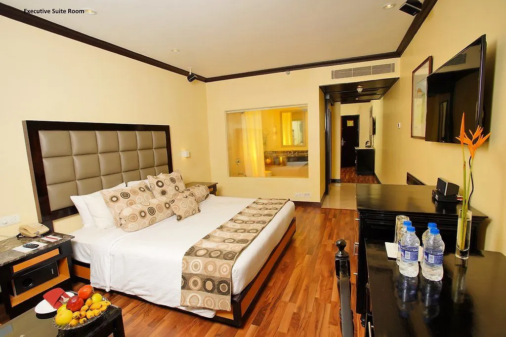 Vivanta Ernakulam, Marine Drive Kochi India