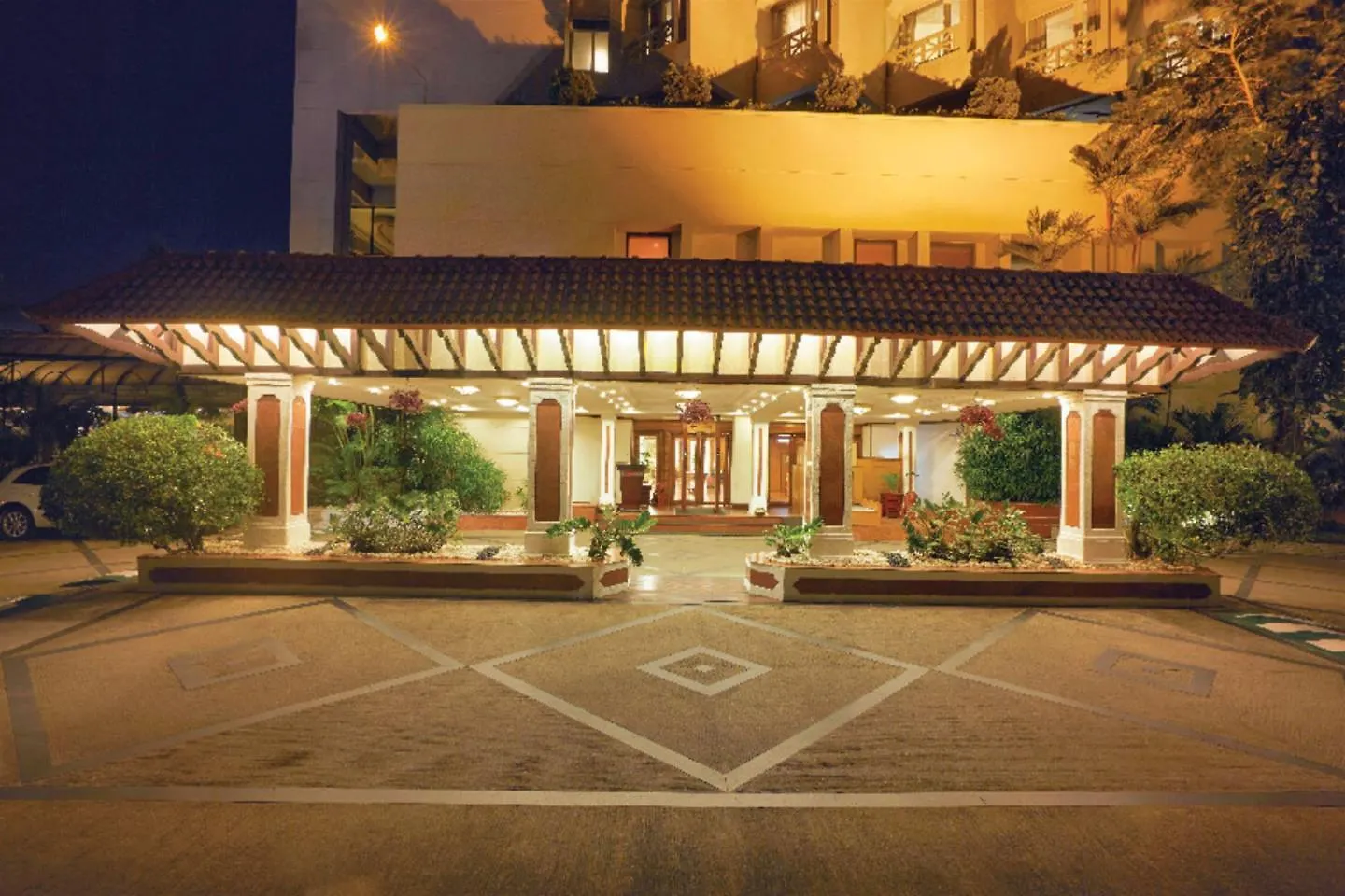 Hotel Vivanta Ernakulam, Marine Drive Kochi