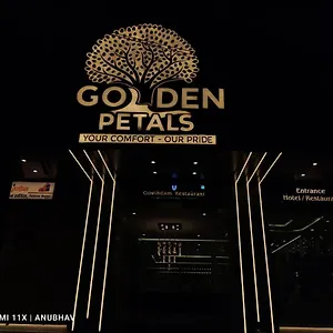 Golden Petals 3* Benares